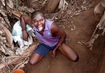 The Long Dick Is Patronizing the Girls in the Valentine