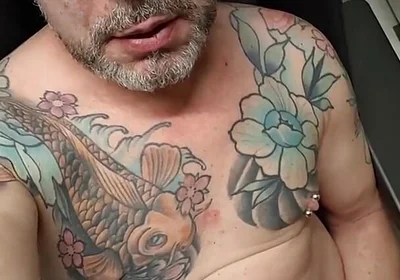 Sls-frank Squirts From His Subincision in Close-up