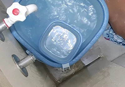 Sexy Boy Masturbation While Bathing