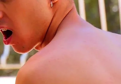 Staxus::pool Cum Romance!