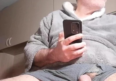 A Pleasant Wank on a Sunny Winter Sunday!