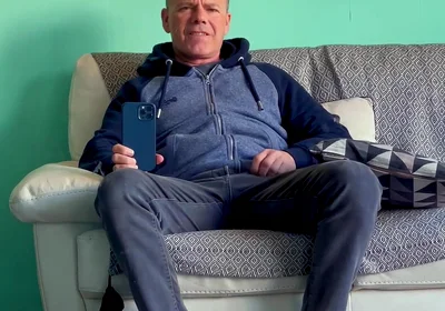 Risky Barber Shop Cum Rubbing to Orgasm with People Nearby