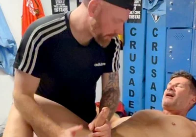 Tough Coach Studs Flexes Then Gets Breed by Ginger Gav X