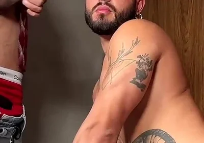 Juven Ricky Xl Group Suck and Fuck Bareback Letthemwatch Hardcore Tag Team