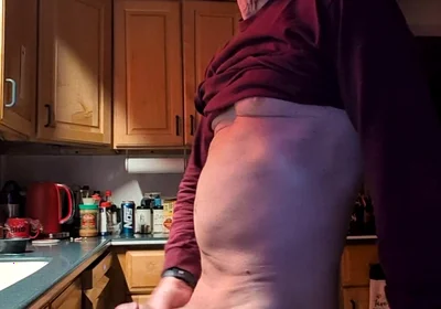 Hung Grandpa's Surprise