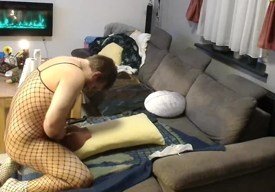 Fishnet Alex Creampies and Felches His Rubber Ass