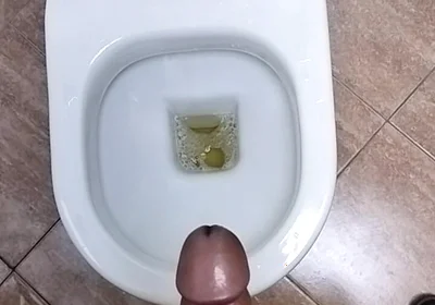Pissing & Masturbation