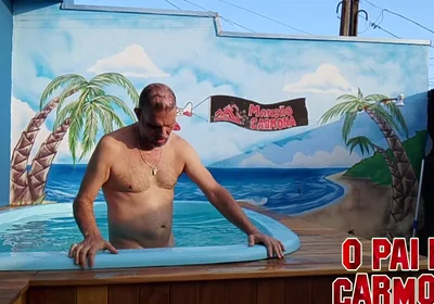 Aidocarmona Enjoying a Pool Wanting to Fuck an Ass