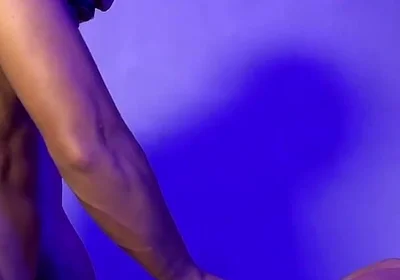 Hung Big Uncut Cock Muscle Bareback Fucks Twink