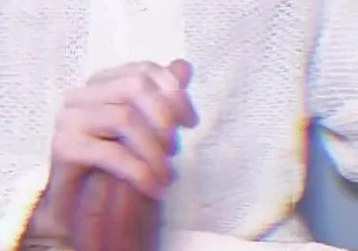 Famous Hollywood Actor with Huge Fat Cock Goes Viral!