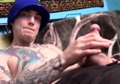 Tatted Thug Blinx Loves A Good Stroke And Big Cum Load