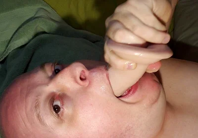 Deepthroat 2 Huge Dildo Pt2