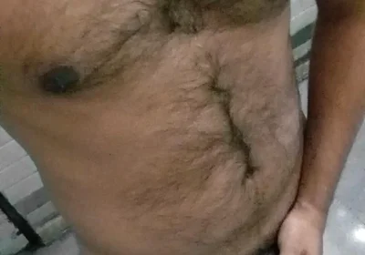 Seeing Friend's Wife's Pussy, I Masturbated in the Bathroom