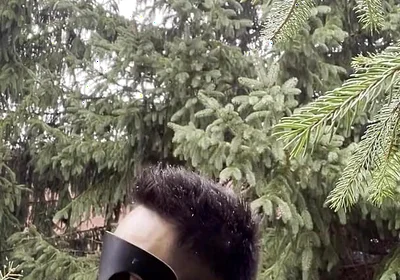 Wind-chilled Thrill: Flex & Release on a Frigid Day