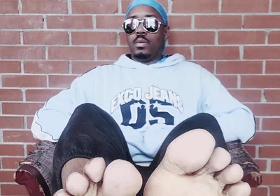 Display My Male Soles 3