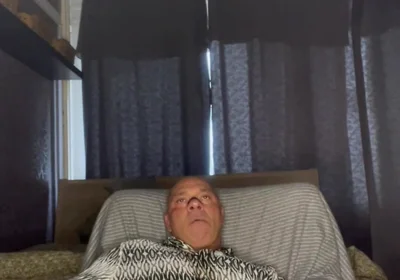 Mr Guru. Sexy Body Builder Wank at Home