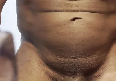 Muscular Man with a BBC Jerking off