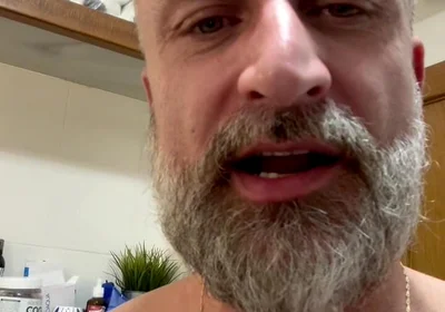 Giant N His Captive Tiny