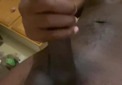 Risky Wanking in the Kitchen in a Shared House