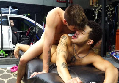 Hard At Work - Johnny Rapid And Malakai White