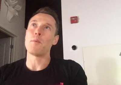 Tied up - Part I Chat