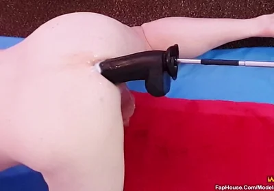 Anal Dildo Fucking Machine with Dilf Mike Essex