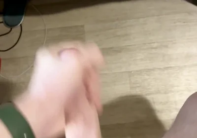 Solo Cumming. Big Load and Huge Mess
