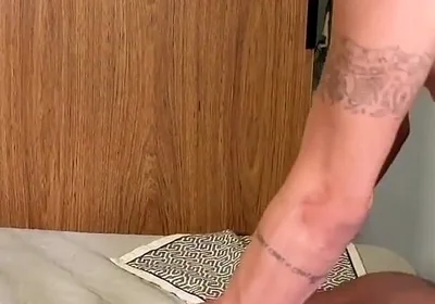 Hung Muscle Interracial Gay Bareback Hardcore Anal Cumshot!