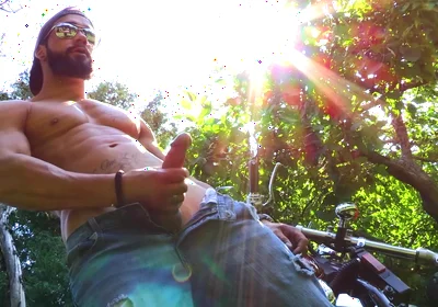 Zacks Motorbike: X-rated Journey With Zack Lemec