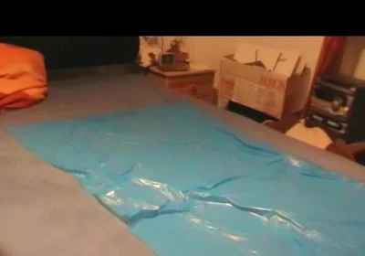 Nacked Humping Masturbation on a Plastik Foil