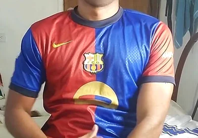 Hi, My Name Is Charly, I'm 22cm and I'm Active, I Masturbate with Both Hands