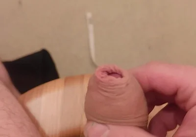 Handjob in the Toilet