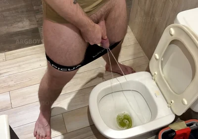 He Kisses My Big Hard Cock While I Pee