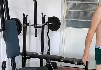 Training Naked and Carmona Saw