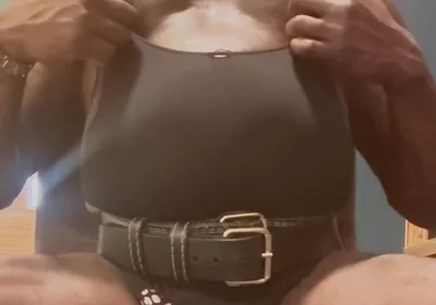 Black Mature Muscle Solo Tits and Vibrator