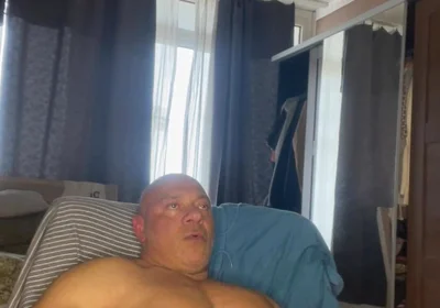 Mr Guru Wank Solo at Home. Bodybuilder Handjob