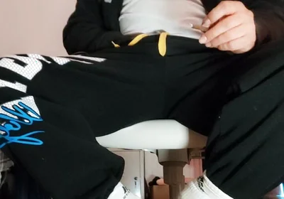 Dirtyjunkbro Play with Socks and Pisses the Nice and Wet.