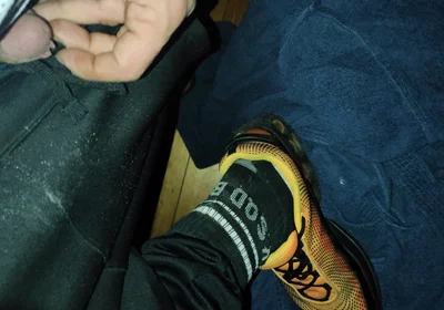 Dirtyjunkbro Doesn't Want to Go to the Toilet. Better on the Sports Shoes