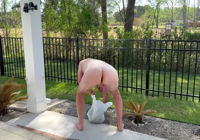 Naked Gardening