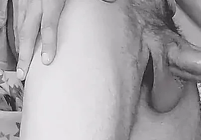 Tiktok Influencer Forgets the Second Camera on.