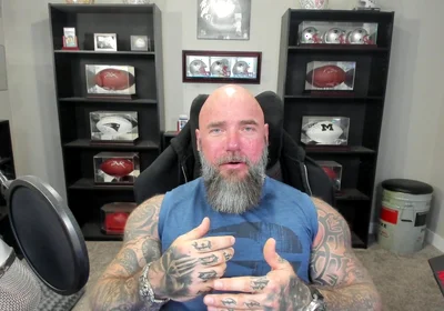 Consider This Before Dating a Bodybuilder