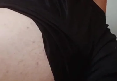 I Like to Show off on the Internet in Exchange for Money