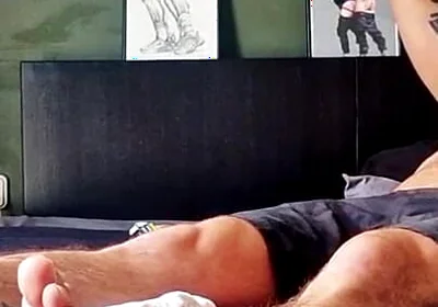 Bearded Master's Feet Massage & Worship by Hairy Muscle Sub