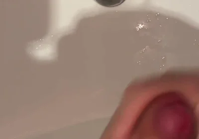 Accidental Golden Shower on My Hand While Pissing in Sink & Cumshots