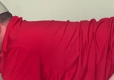 Demonstrate Sucking and Riding