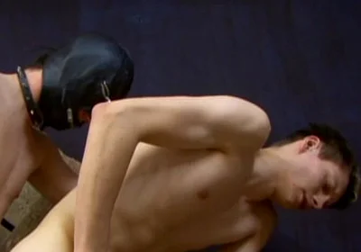 Masked Twink Leather Lad Getting His Nutt