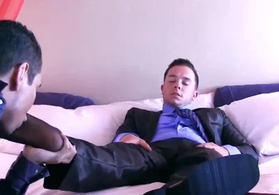 Derrick & Fernando - Rouge 201