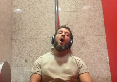 Jerking off in the Airport