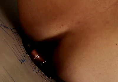 Public Toilet Glory Hole Fuck