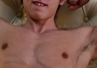 Muscles and Hairy Cock!